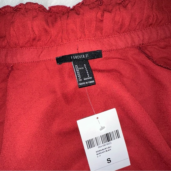 SOLD NWT Ruffled Blouse - Picture 11 of 12